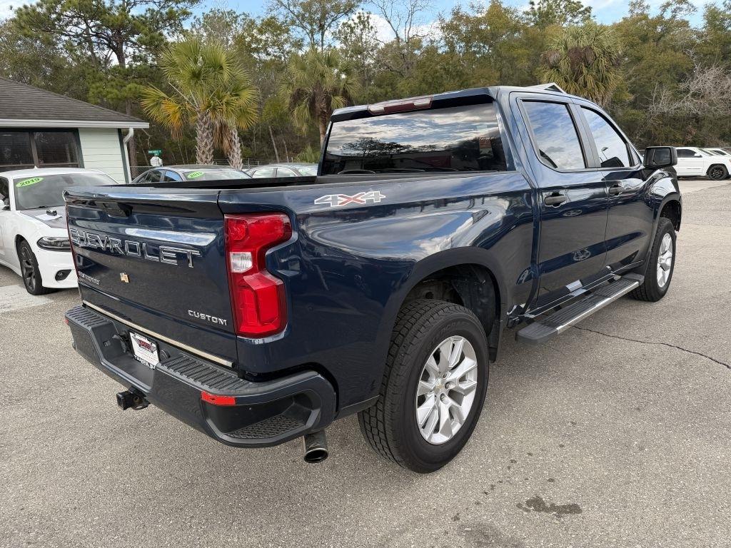 Chevrolet Silverado 1500 4WD Crew Cab 147" Custom 2020