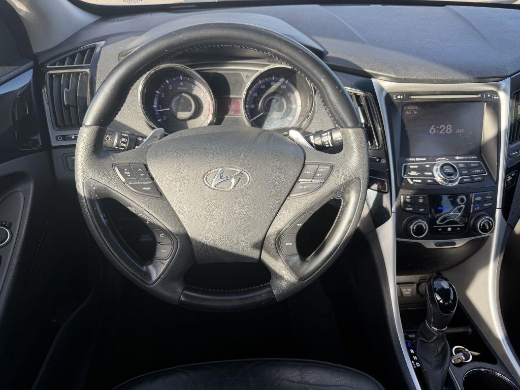 Hyundai Sonata 4dr Sdn 2.0T Auto Limited 2013
