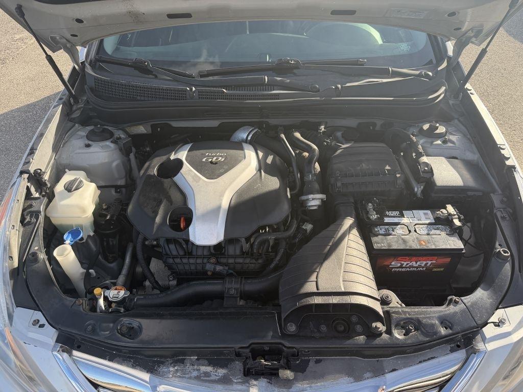 Hyundai Sonata 4dr Sdn 2.0T Auto Limited 2013