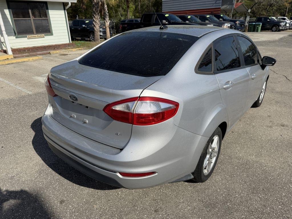 Ford Fiesta SE Sedan 2018