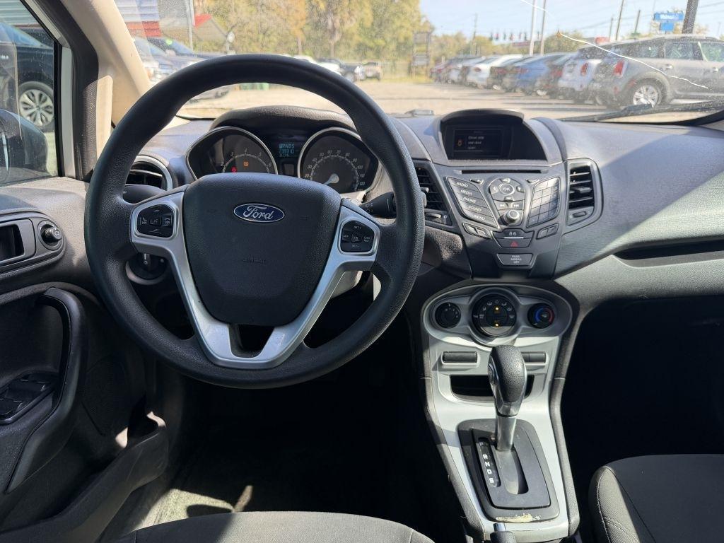 Ford Fiesta SE Sedan 2018