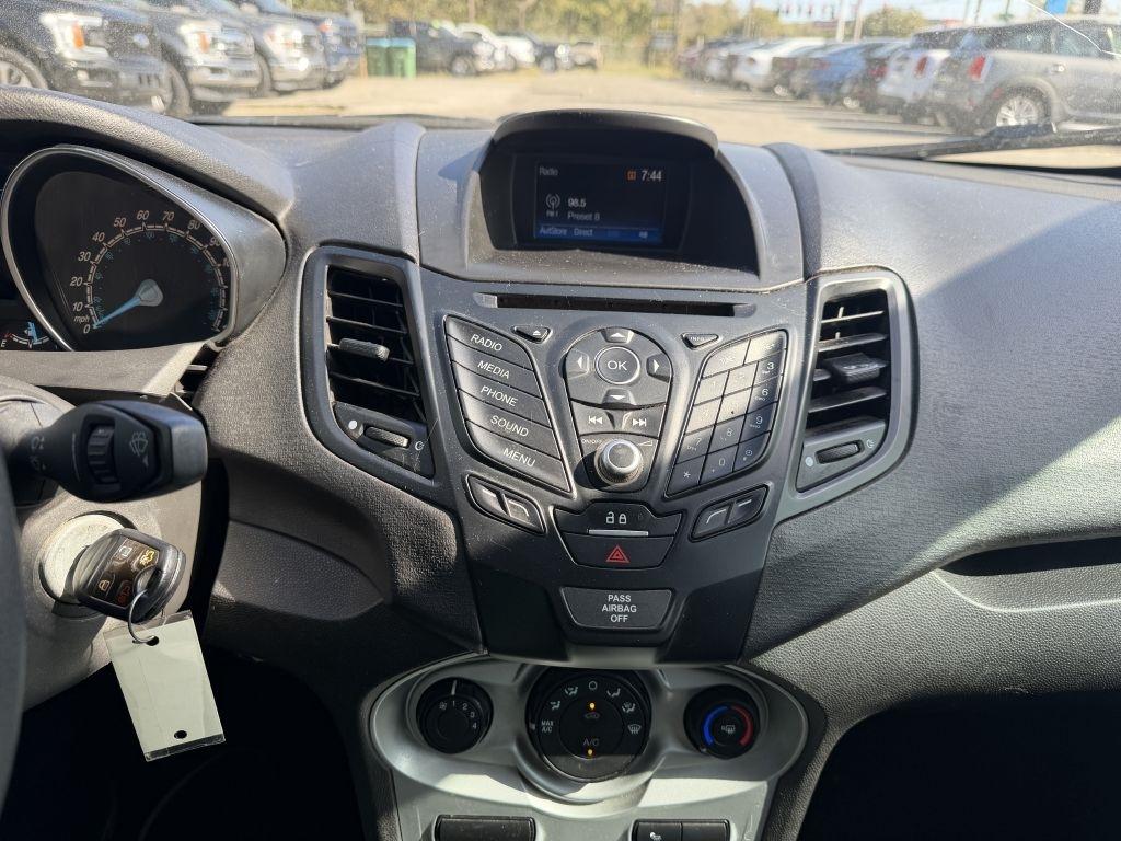 Ford Fiesta SE Sedan 2018