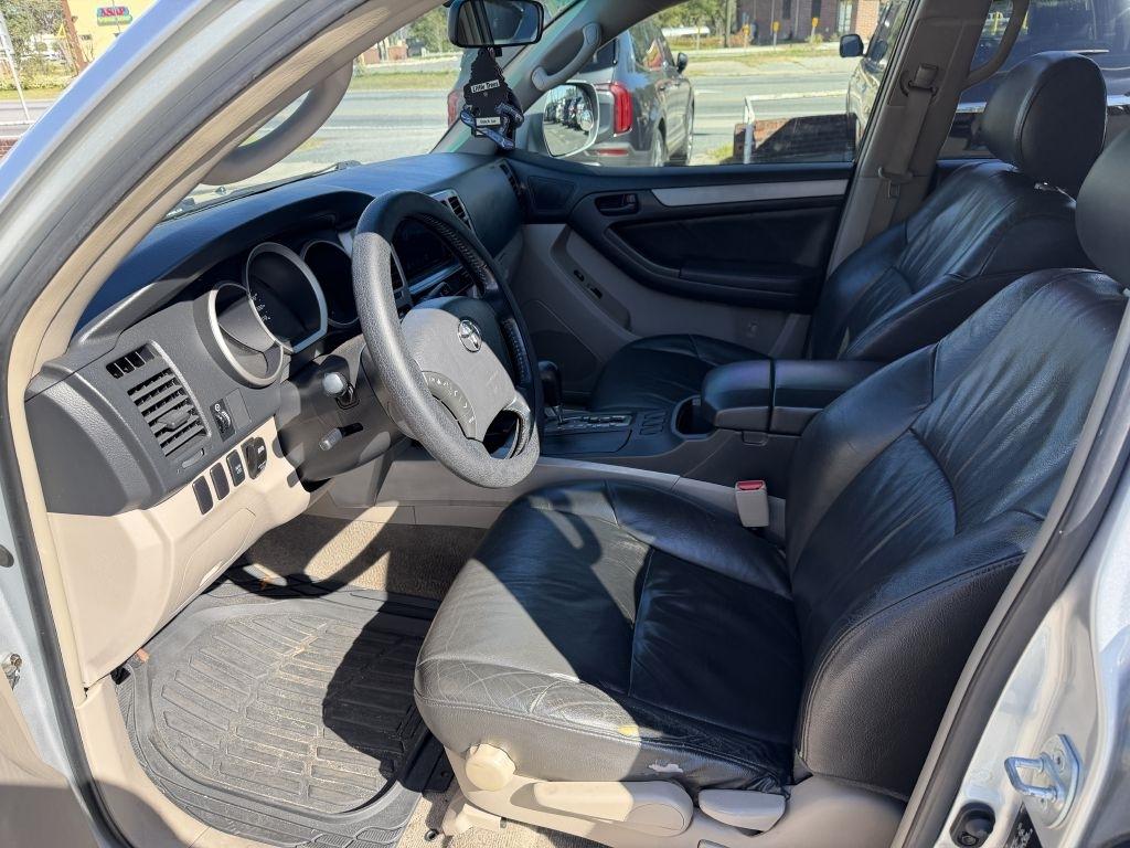 Toyota 4Runner 4dr SR5 V6 Auto (Natl) 2006