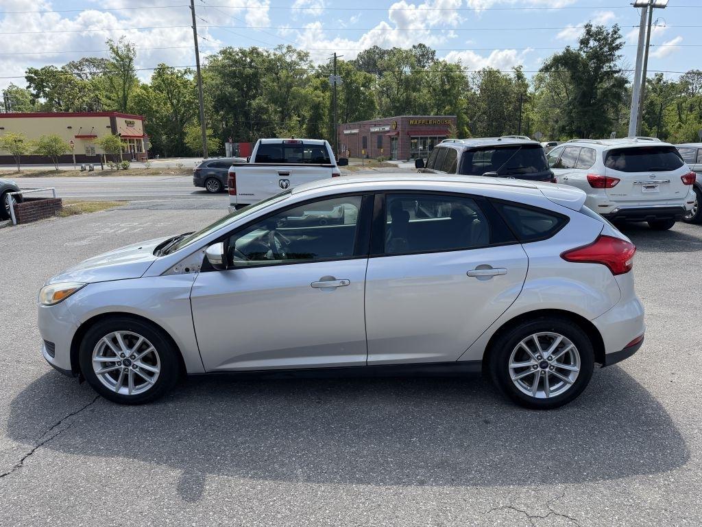 Ford Focus SE Hatch 2017