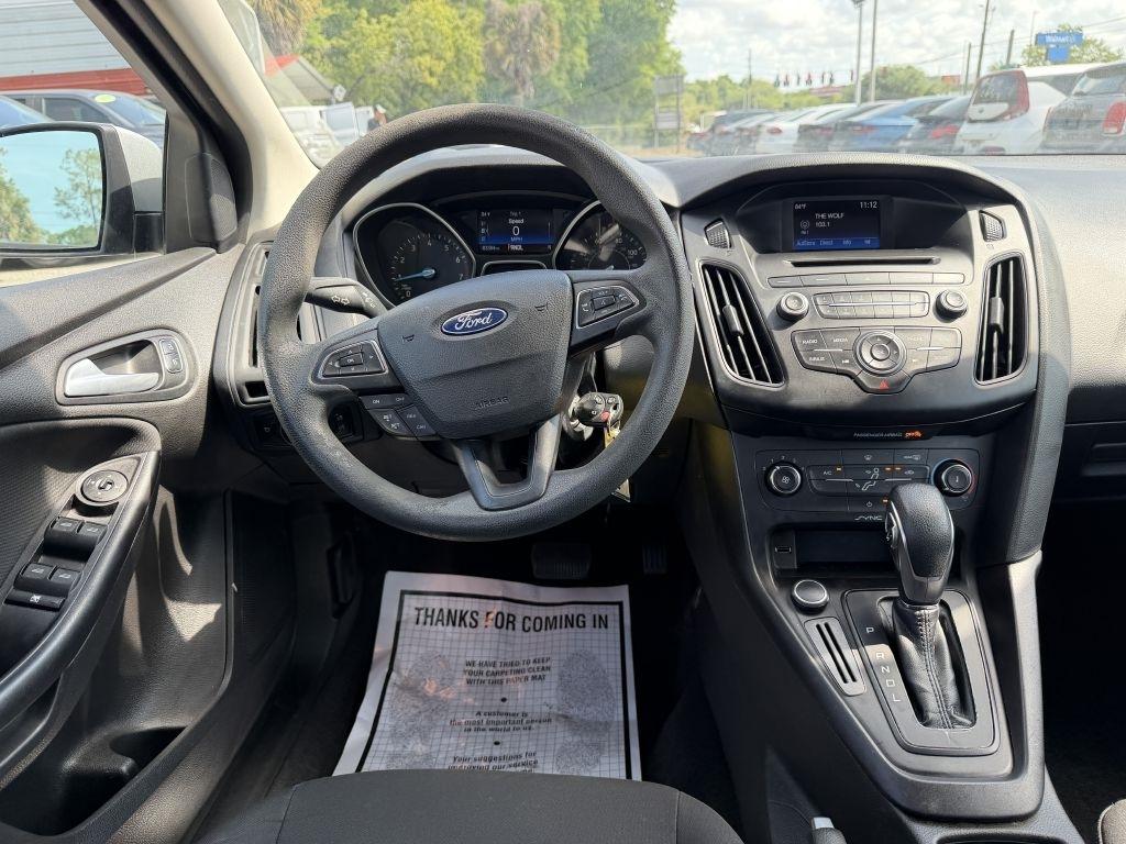 Ford Focus SE Hatch 2017