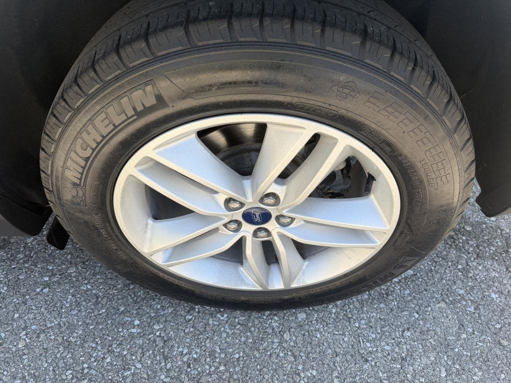 Ford Edge SEL FWD 2017