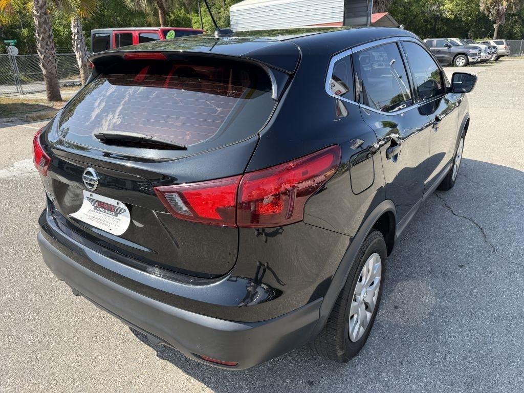 Nissan Rogue Sport FWD S 2019