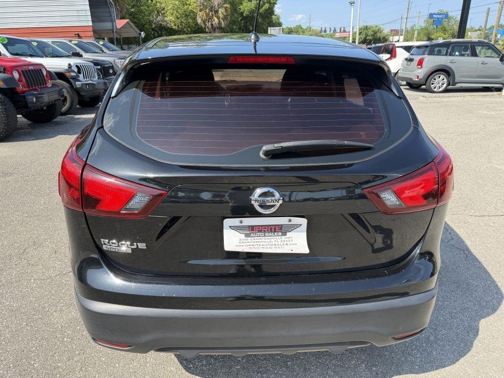 Nissan Rogue Sport FWD S 2019