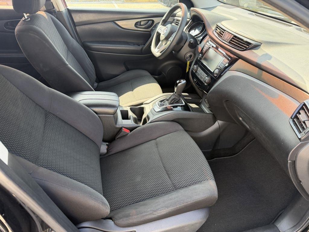Nissan Rogue Sport FWD S 2019