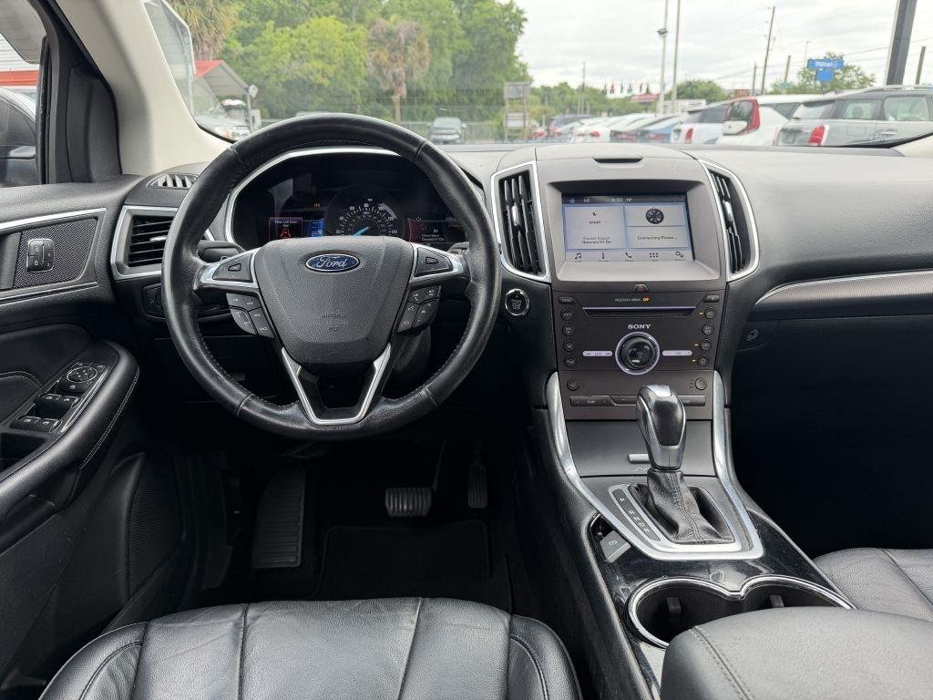 Ford Edge 4dr Titanium FWD 2016