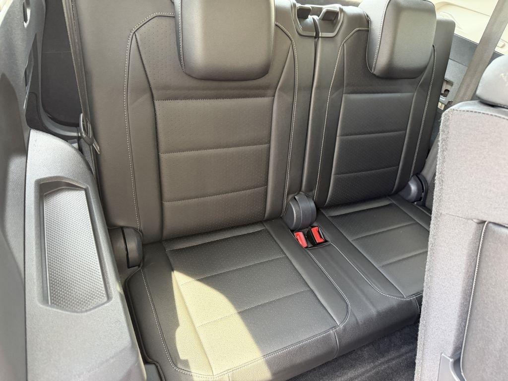 Volkswagen Tiguan 2.0T SEL FWD 2018
