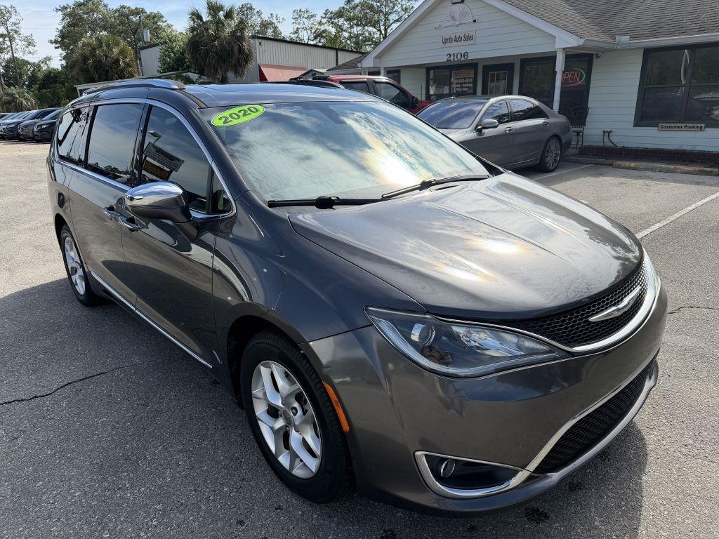 Chrysler Pacifica Limited FWD 2020
