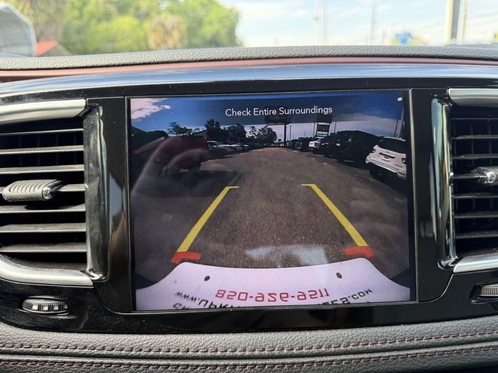 Chrysler Pacifica Limited FWD 2020