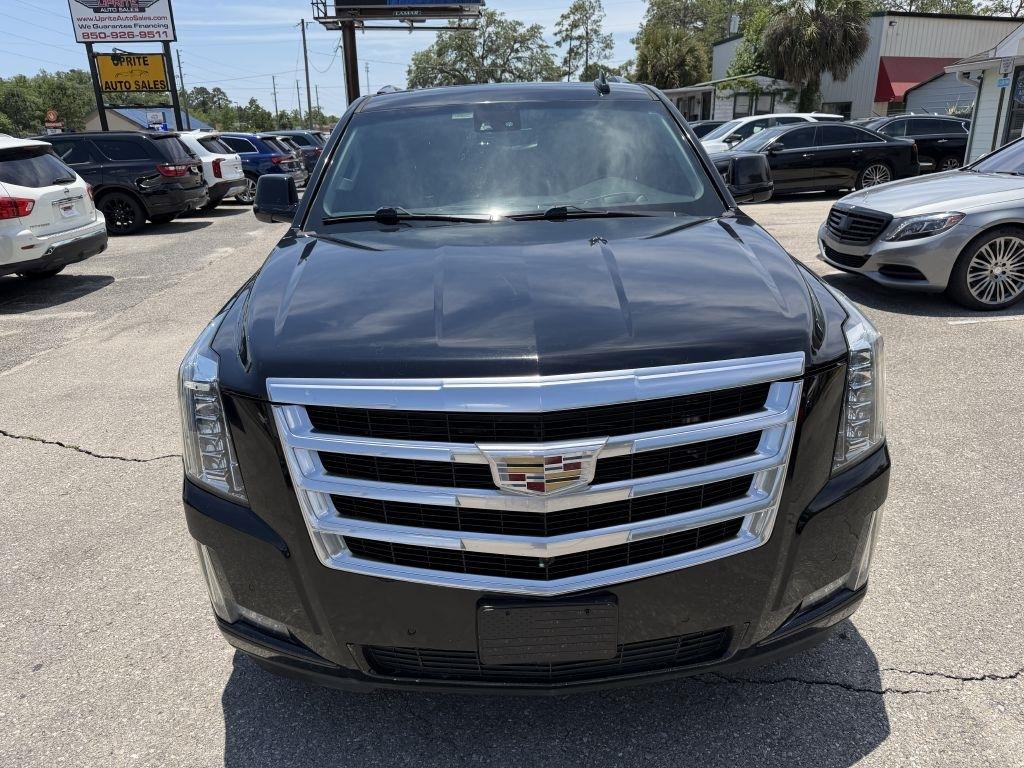 Cadillac Escalade ESV 4WD 4dr Luxury 2019