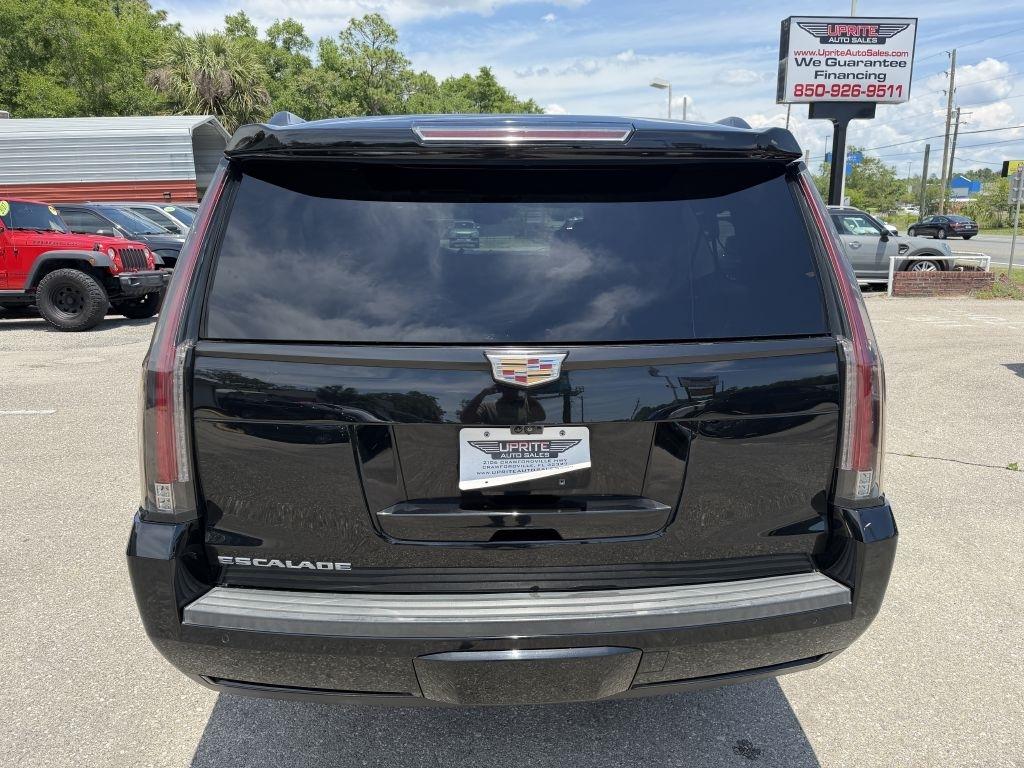 Cadillac Escalade ESV 4WD 4dr Luxury 2019