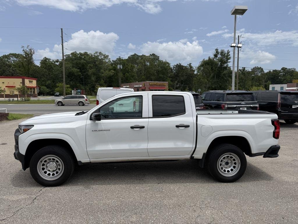 Chevrolet Colorado 2WD Crew Cab WT 2024