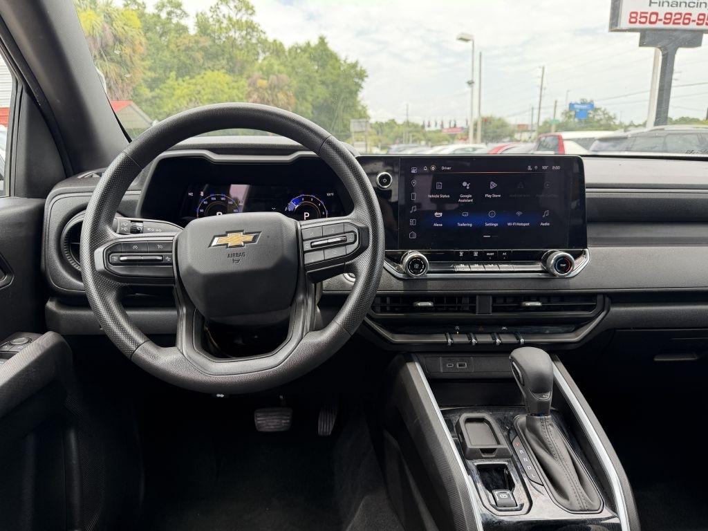 Chevrolet Colorado 2WD Crew Cab WT 2024