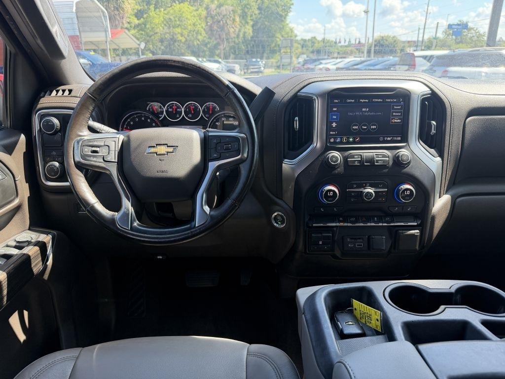 Chevrolet Silverado 1500 2WD Crew Cab 147" LT 2020