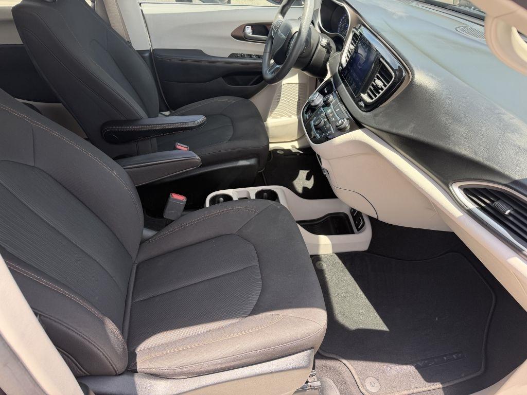 Chrysler Pacifica Touring FWD 2017