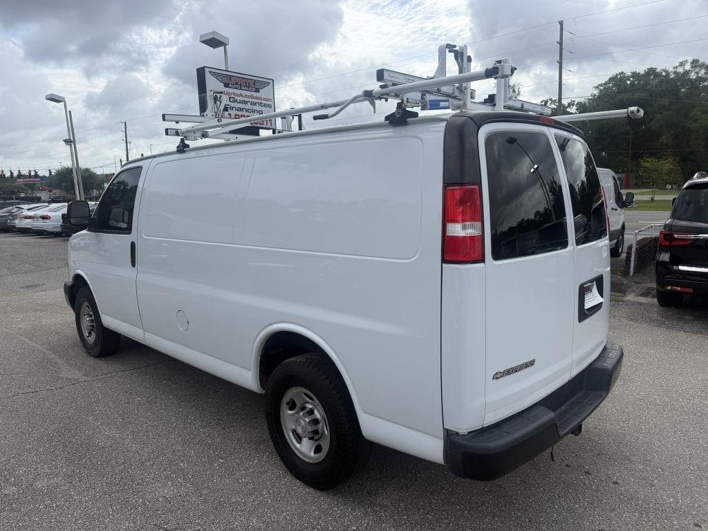 Chevrolet Express Cargo Van RWD 2500 135" 2021