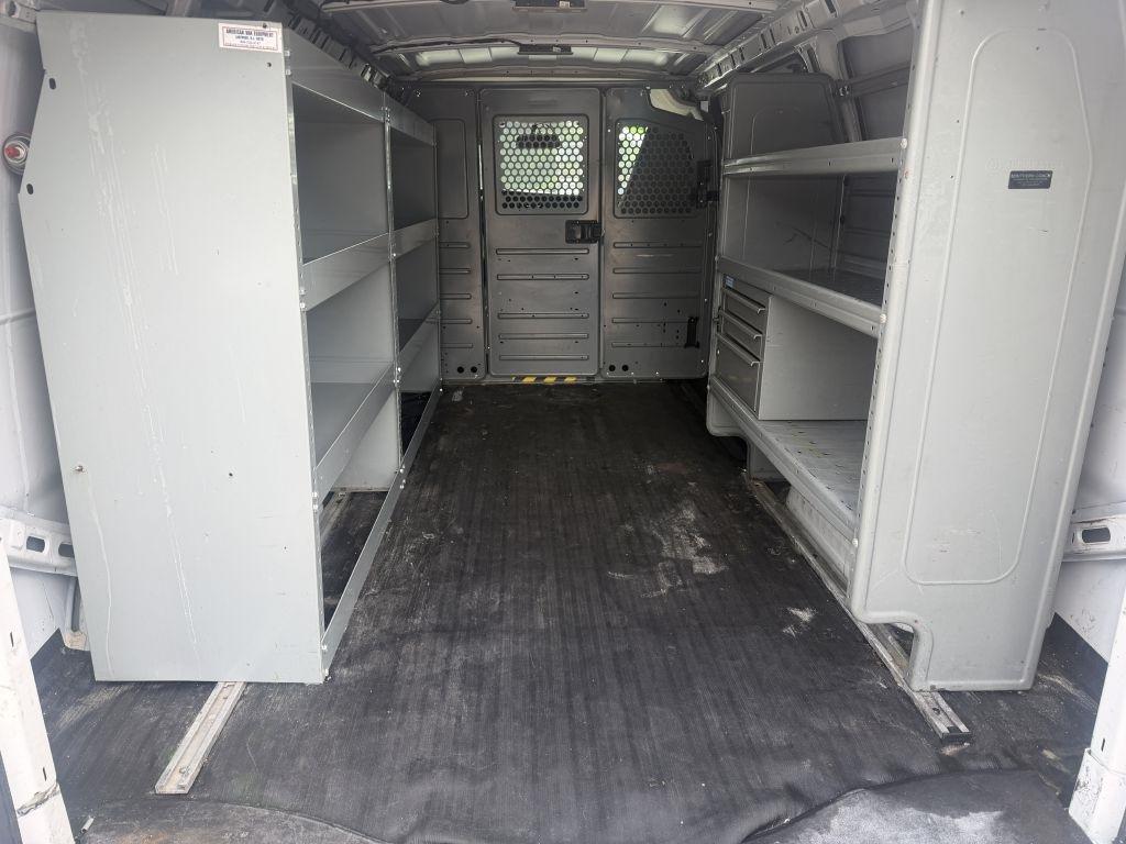 Chevrolet Express Cargo Van RWD 2500 135" 2021