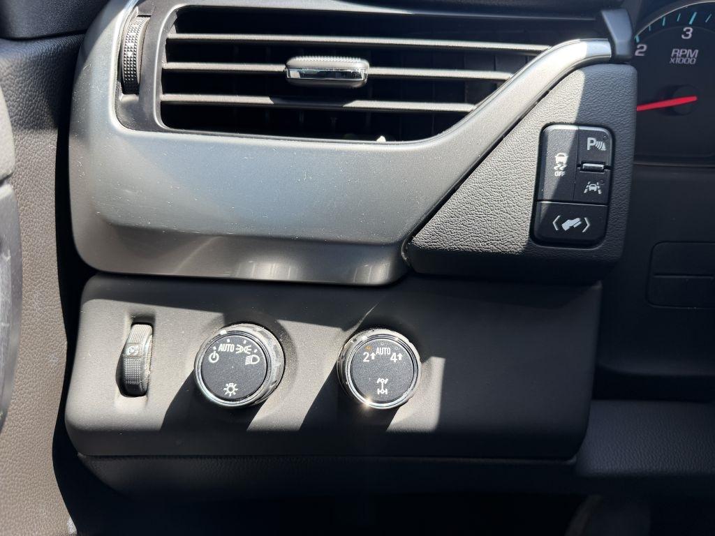 Chevrolet Tahoe 4WD 4dr LT 2020