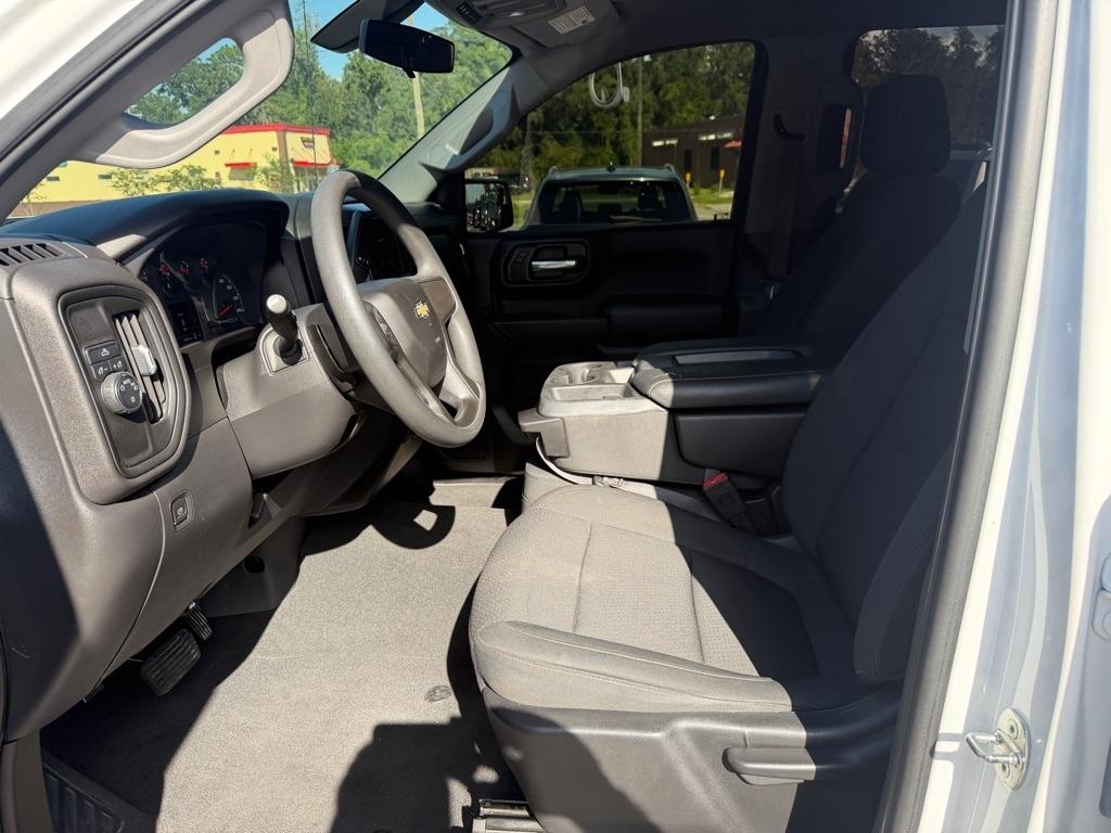 Chevrolet Silverado 1500 2WD Crew Cab 147" Custom 2021