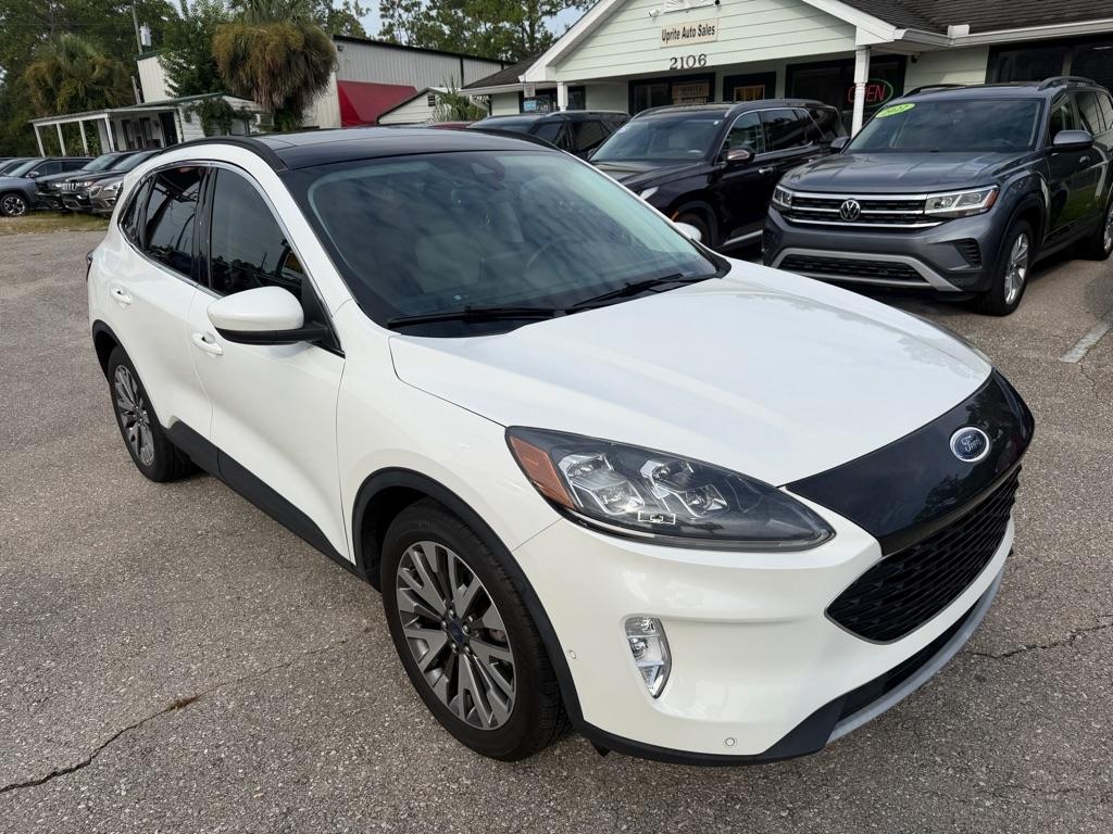 Ford Escape Titanium Hybrid FWD 2021