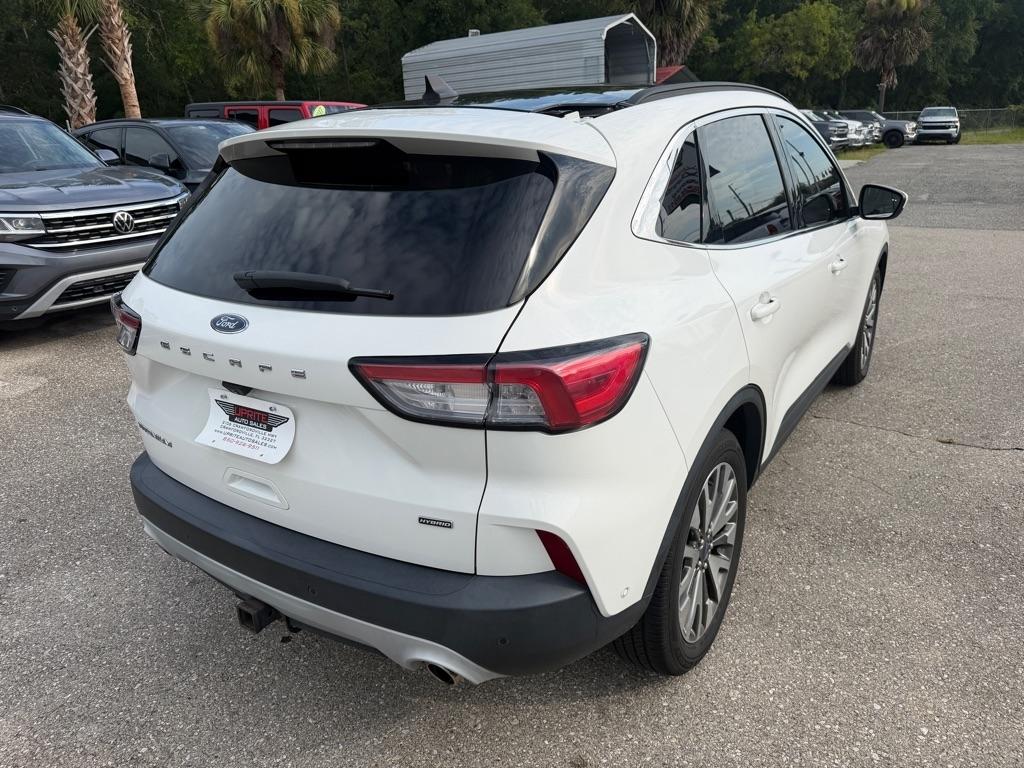 Ford Escape Titanium Hybrid FWD 2021