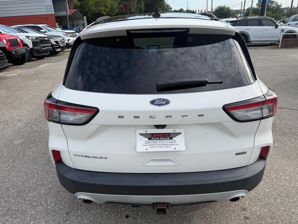 Ford Escape Titanium Hybrid FWD 2021