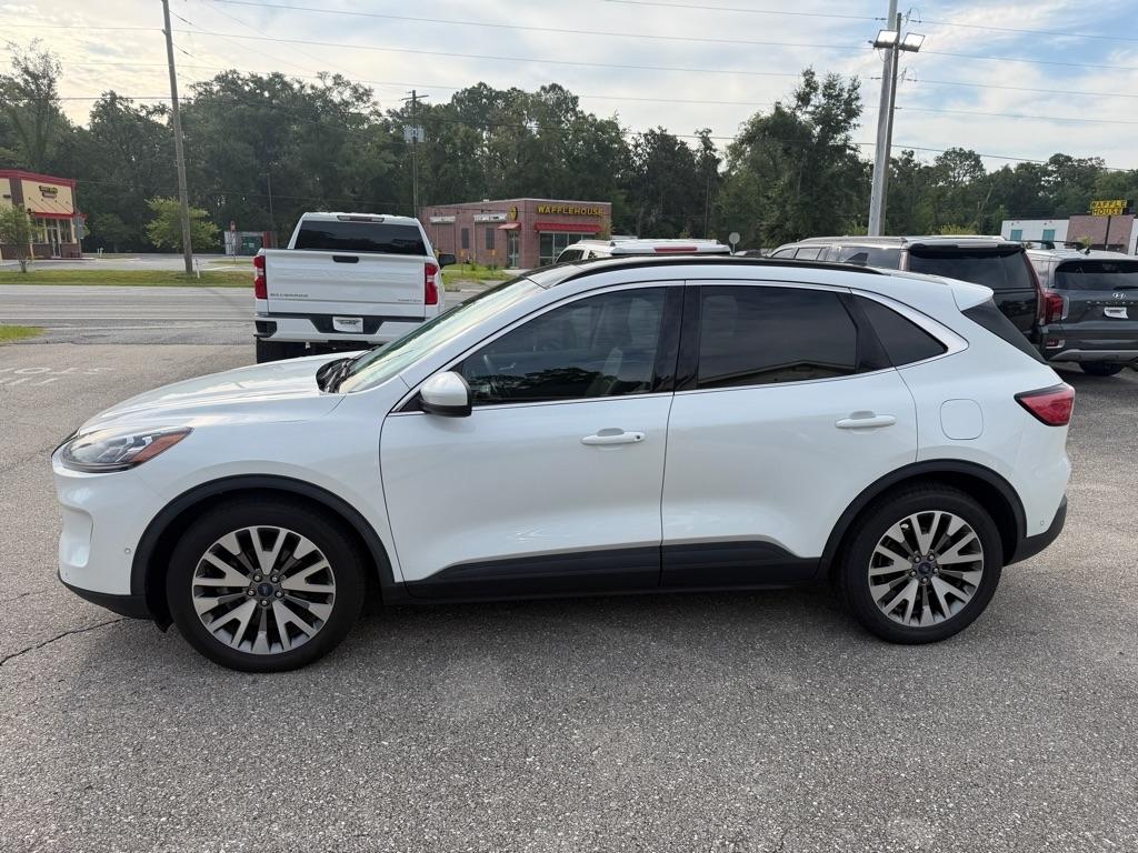 Ford Escape Titanium Hybrid FWD 2021