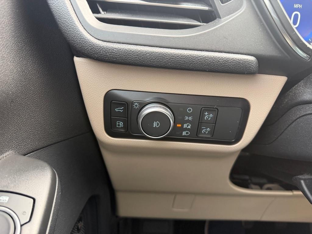 Ford Escape Titanium Hybrid FWD 2021