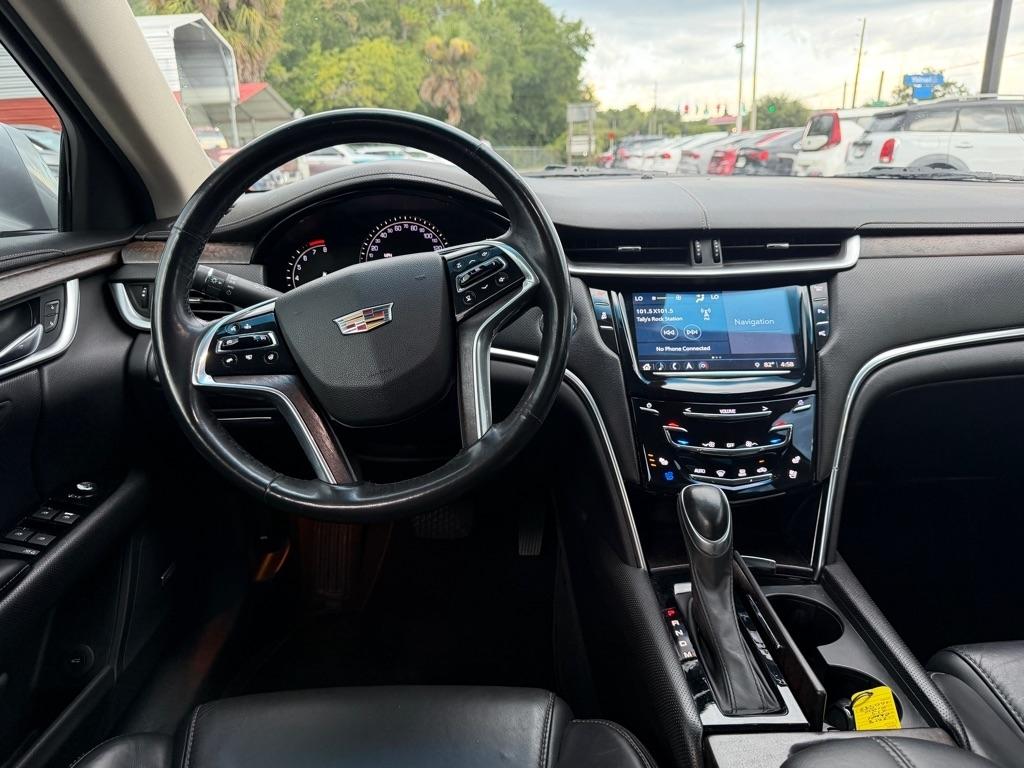 Cadillac XTS 4dr Sdn Luxury FWD 2018
