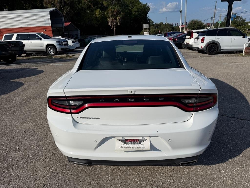Dodge Charger SXT RWD 2021