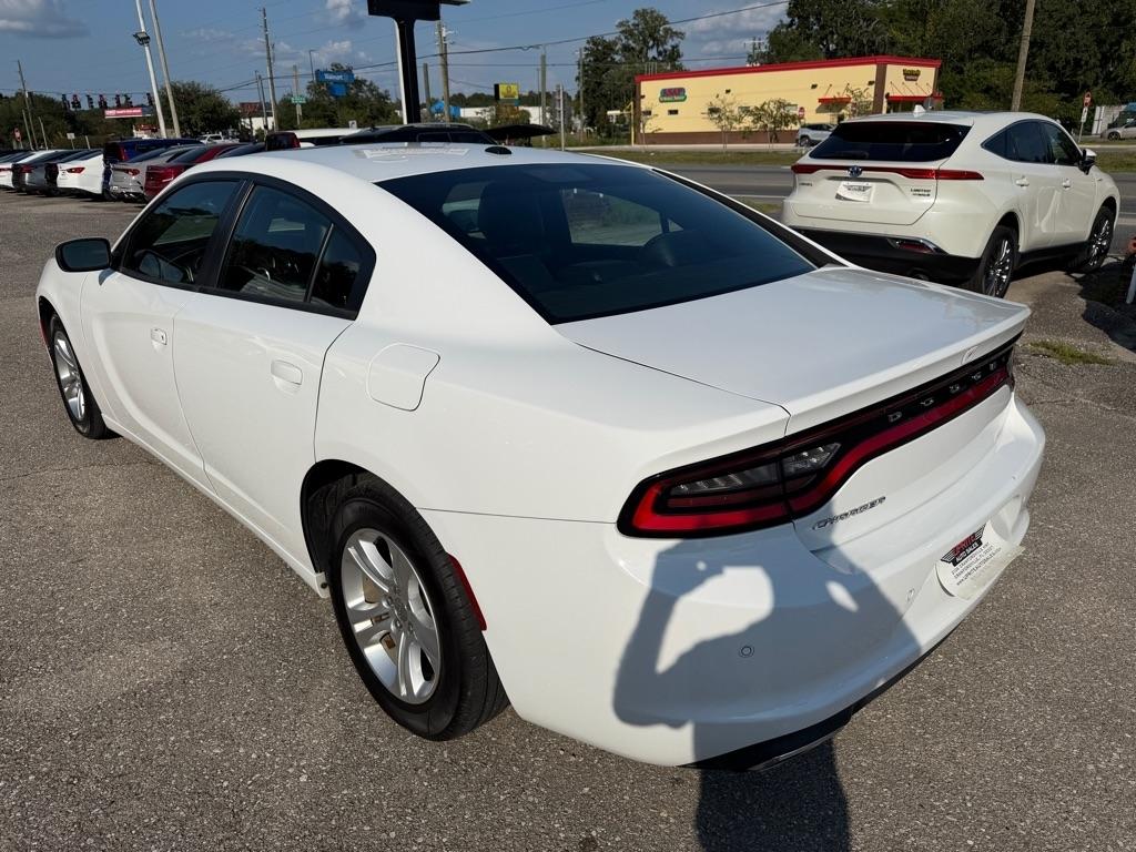 Dodge Charger SXT RWD 2021