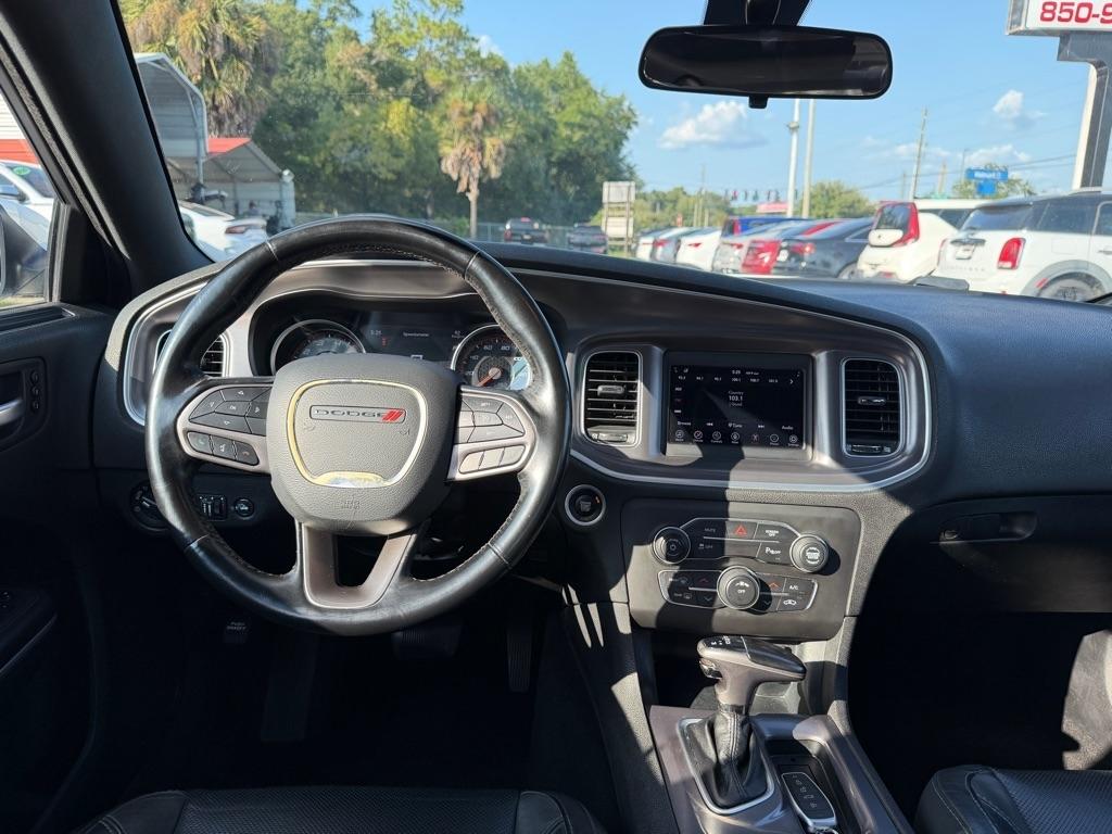 Dodge Charger SXT RWD 2021