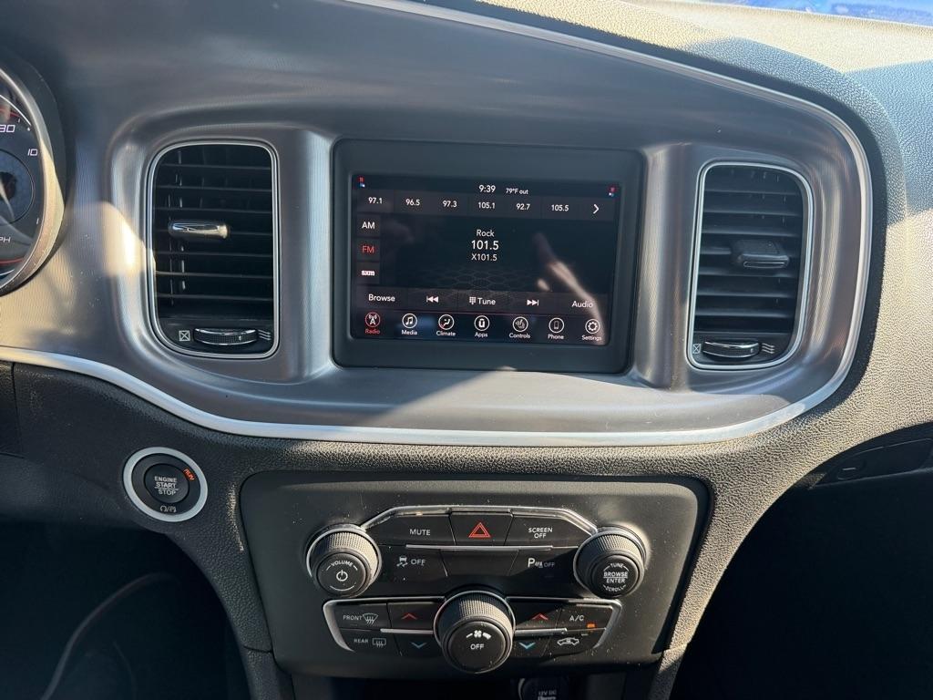 Dodge Charger SXT RWD 2021