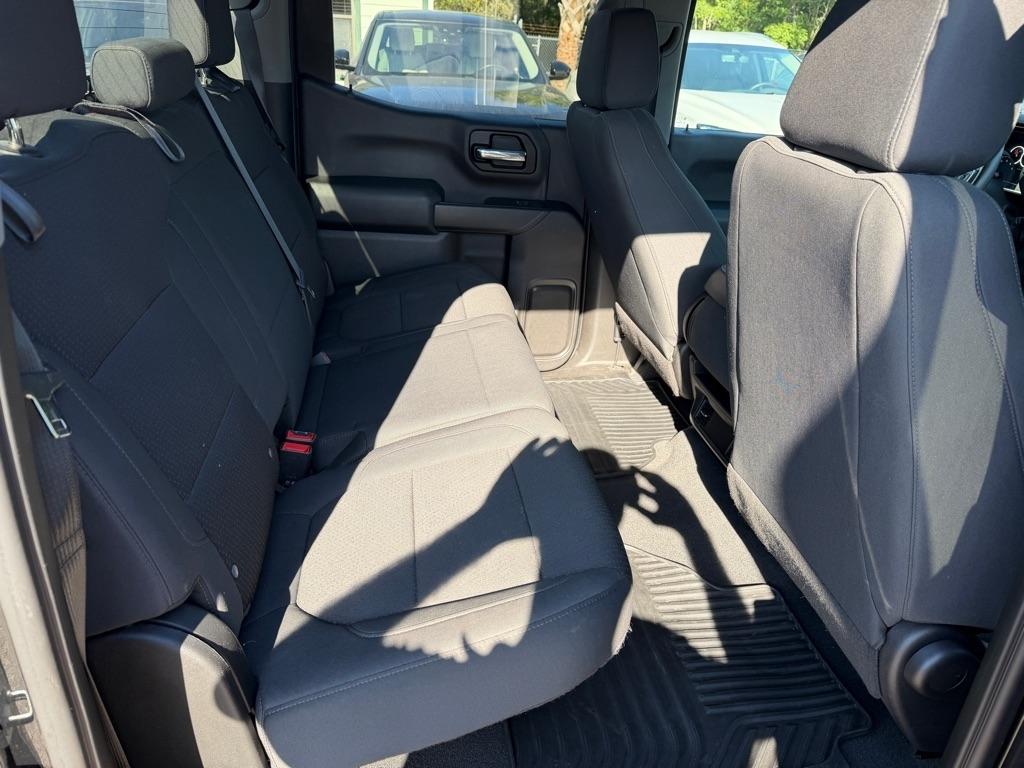 Chevrolet Silverado 1500 2WD Crew Cab 147" Custom 2021