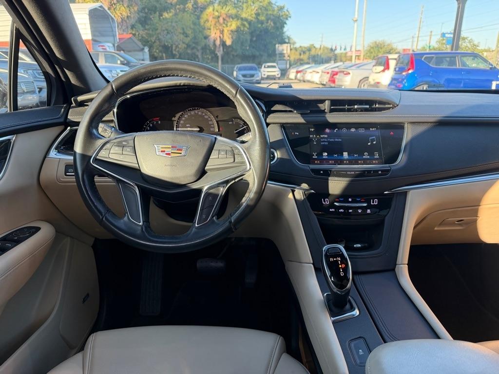 Cadillac XT5 FWD 4dr 2019
