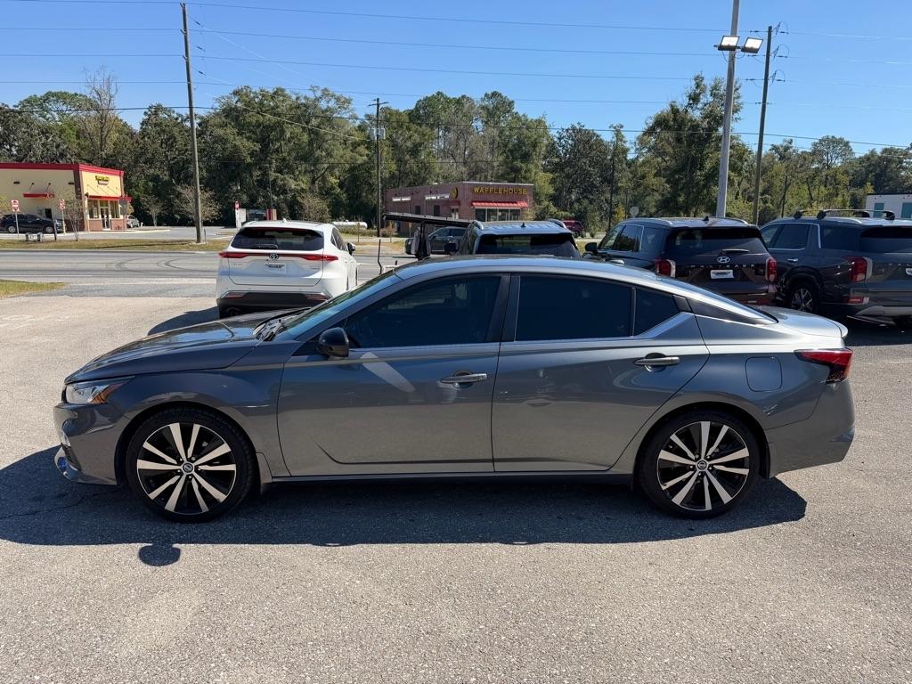 Nissan Altima 2.5 SR Sedan 2021