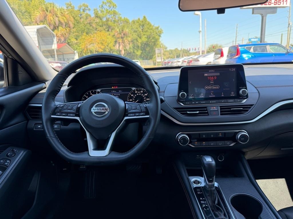 Nissan Altima 2.5 SR Sedan 2021
