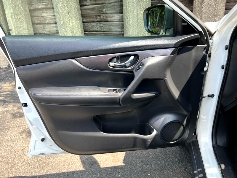 Nissan Rogue SV AWD 2017 Nissan Rogue SV AWD 2017