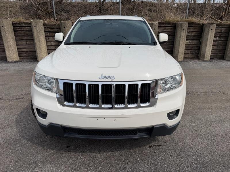 Jeep Grand Cherokee Laredo 4WD 2011