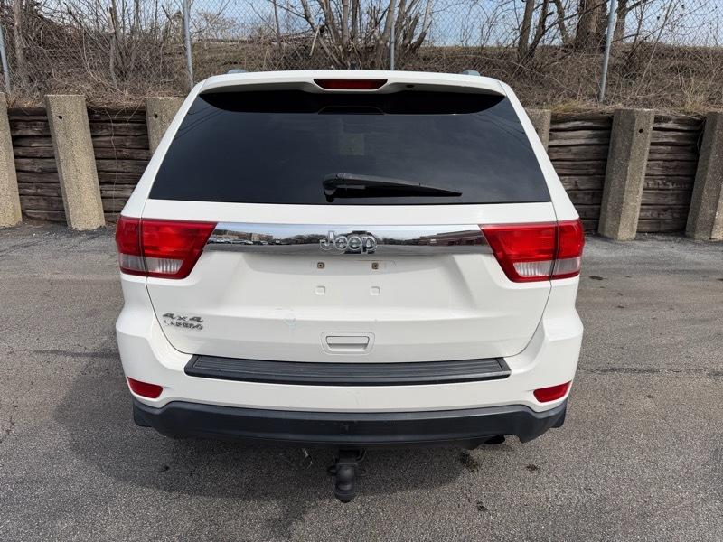Jeep Grand Cherokee Laredo 4WD 2011