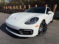 2021 Porsche Panamera 