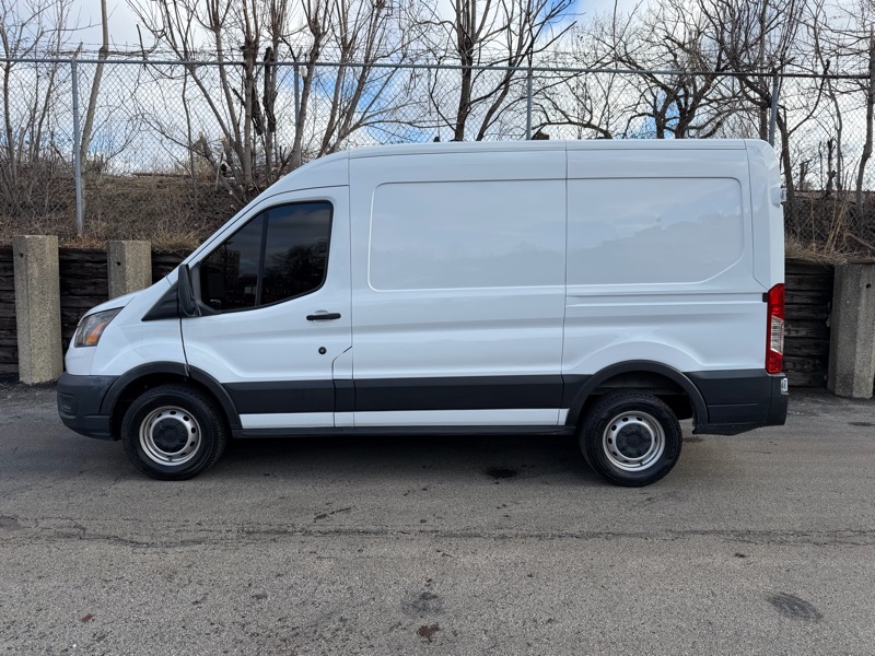 Ford Transit 250 Van Med. Roof w/Sliding Pass. 130-in. WB 2020