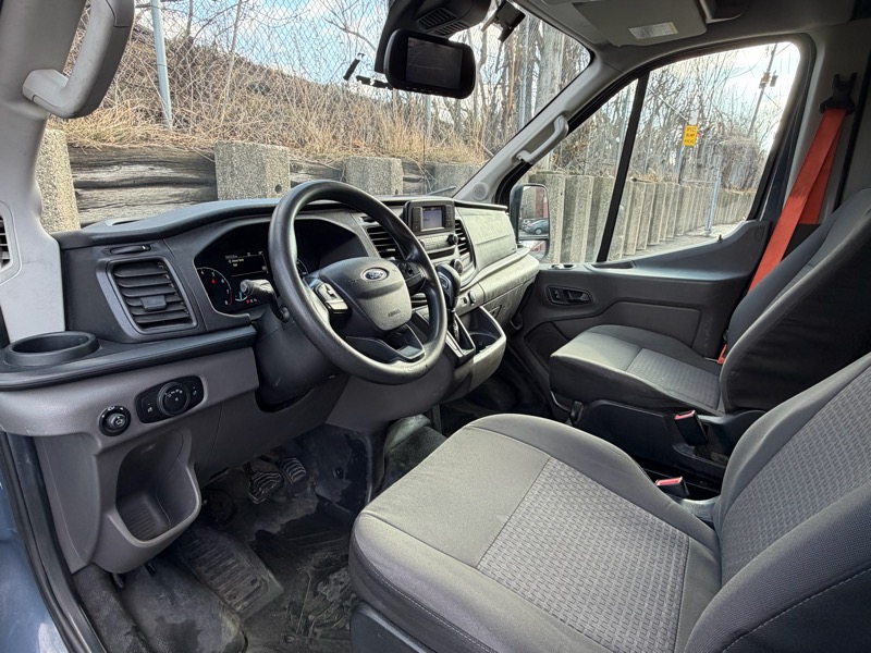 Ford Transit 250 Van High Roof w/Sliding Pass. 148-in. WB EL 2020