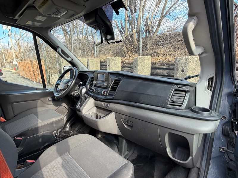 Ford Transit 250 Van High Roof w/Sliding Pass. 148-in. WB EL 2020