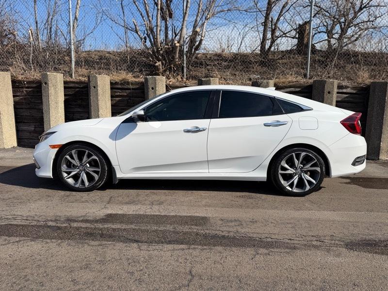 Honda Civic Touring Sedan CVT 2019