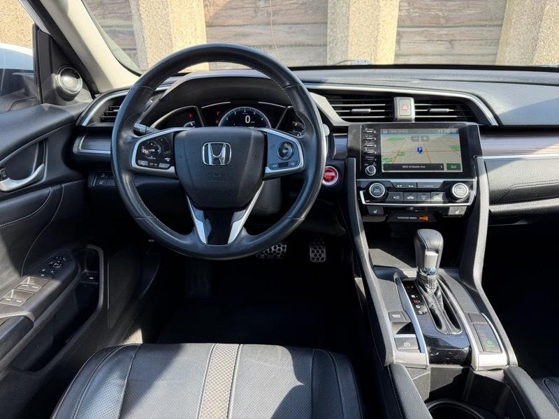 Honda Civic Touring Sedan CVT 2019